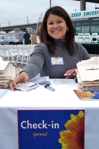 tina.jpg (111309 bytes)